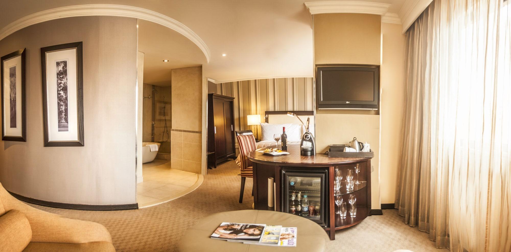 Southern Sun Pretoria-Noord エクステリア 写真